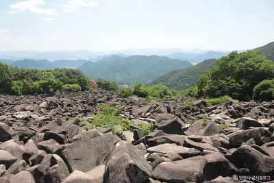 밀양 만어산 암괴류