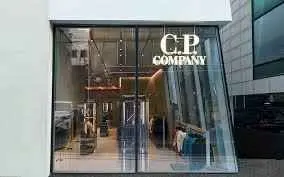 CP컴퍼니 서울 플래그십 스토어