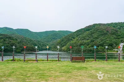 송정 박상진호수공원